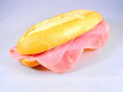 Pistoletje met ham